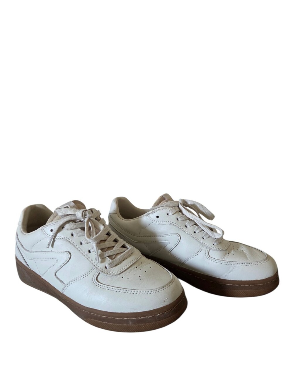 Rag & Bone Cream Leather Sneakers with Brown Sole - Classic Casual
